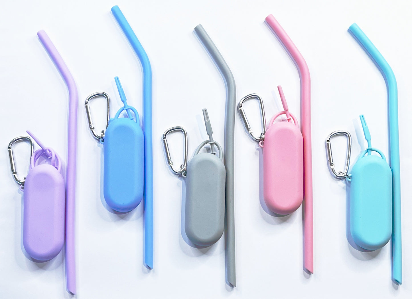 Reusable food grade silicone straw with straw cleaner and silicone case